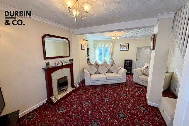 38 Wind Street, Aberdare photo 2