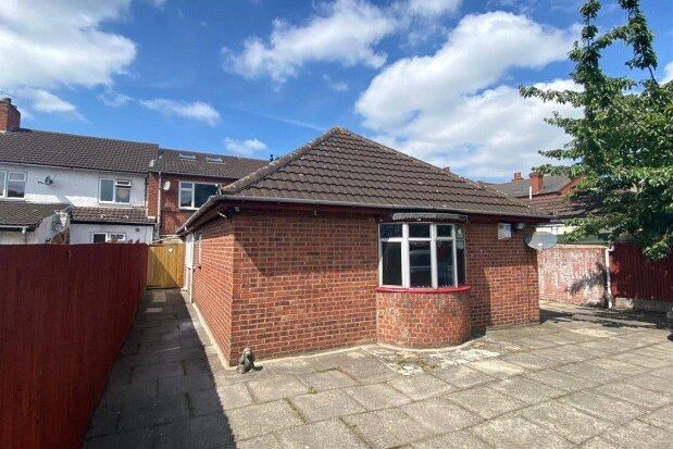 Thumbnail Flat to rent in Holbrook Lane, Coventry