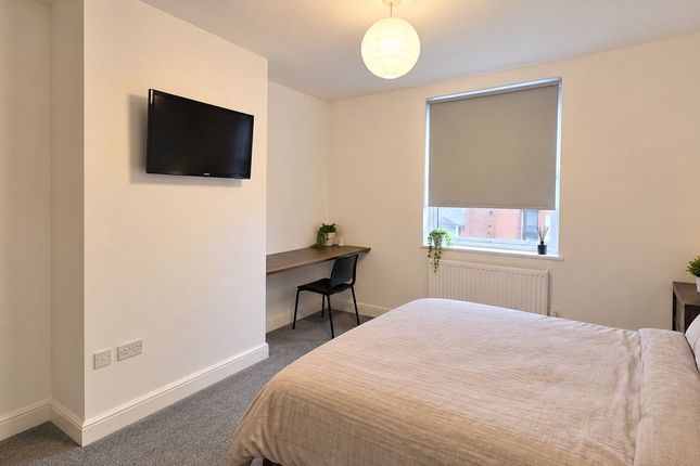 Harold View, Leeds photo 3