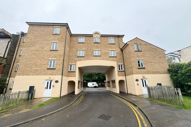 Thumbnail Flat for sale in East India Way, Addiscombe, Croydon