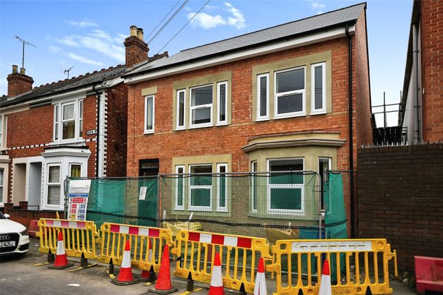 Thumbnail Flat for sale in Cecil Road, Gloucester