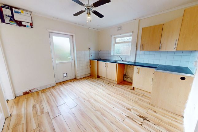 23 Latimer Way, Stoke-On-Trent photo 3