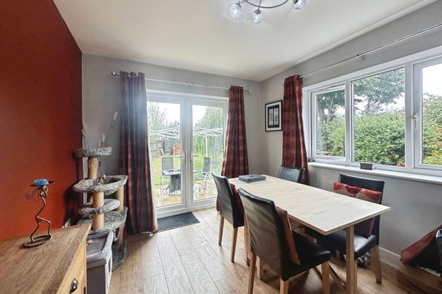 70, Burleigh Road, Leicestershire photo 4