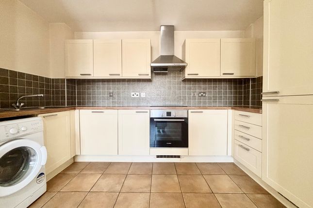 Flat 9, Gillingham photo 2