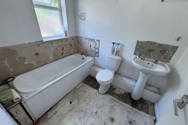 190, Leeming Lane South, Mansfield photo 3