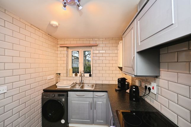 94, Poppyfields, King's Lynn photo 3