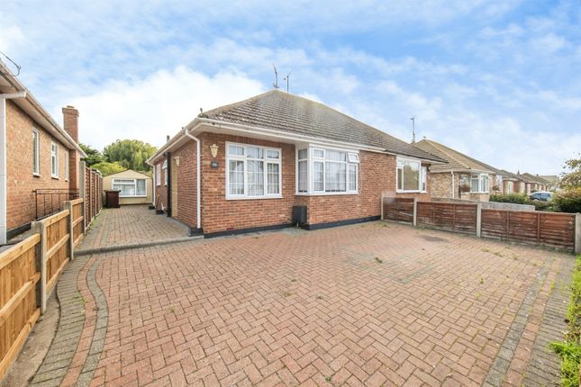 2-bed bungalow on 90, Park Square West, CLACTON-ON-SEA, £240,000