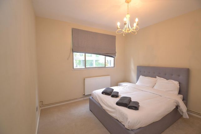 Flat 1, Marlborough, 38-40, Maida Vale, London photo 5