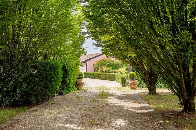 Villa for sale in Lombardia, Pavia, Zerbolò