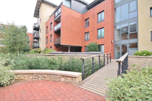 Thumbnail Flat for sale in The Stream Edge, Fishers Row, Oxford