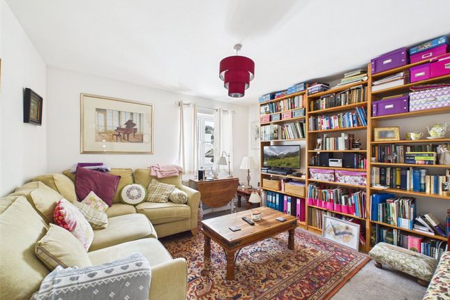 7 Routley Court Higher Lux Street, Liskeard photo 4