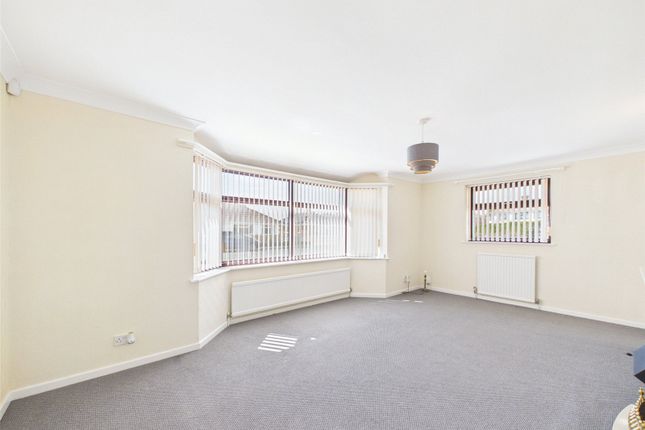 67, Shearwater Grove, Gloucester photo 4