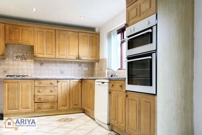 Detached house to rent in Warren Lane, Leicester Forest East, Leicester