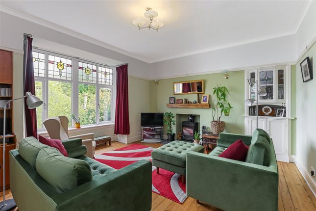14, Linn Drive, East Renfrewshire photo 3