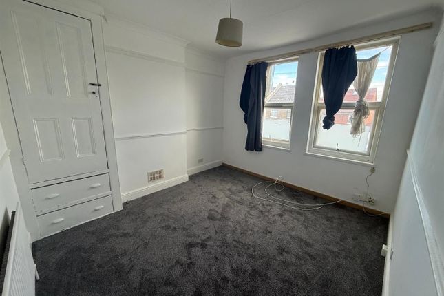 Park Road, Enfield photo 2