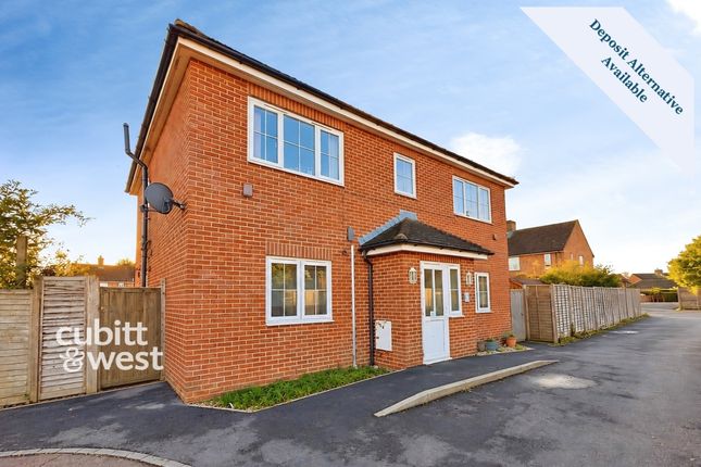 1-bed flat on Cherry Orchard Road, Chichester, £1,100/mo