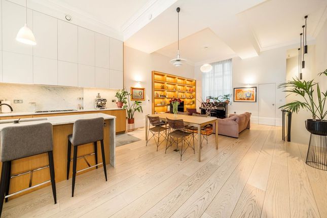 3-bed flat on 68B, Warwick Square, London, £1,625,000