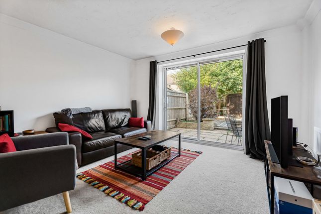 1, Weavercroft, Didcot photo 2
