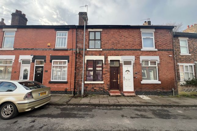 Studio house on 7 Cliff Street, Smallthorne, Stoke-On-Trent, £50,000