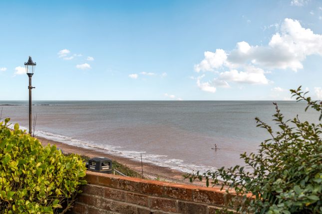 Hollybrook House, 1, Cliff Terrace, Devon photo 3