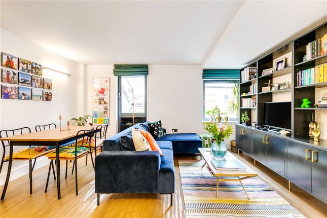 2-bed flat on Flat 1, 8, Red Lion Square, London, £400,000
