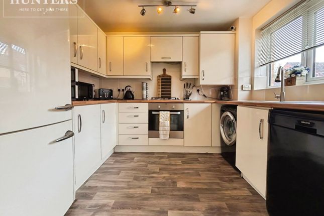 33, Oakdale Drive, Pontefract photo 4
