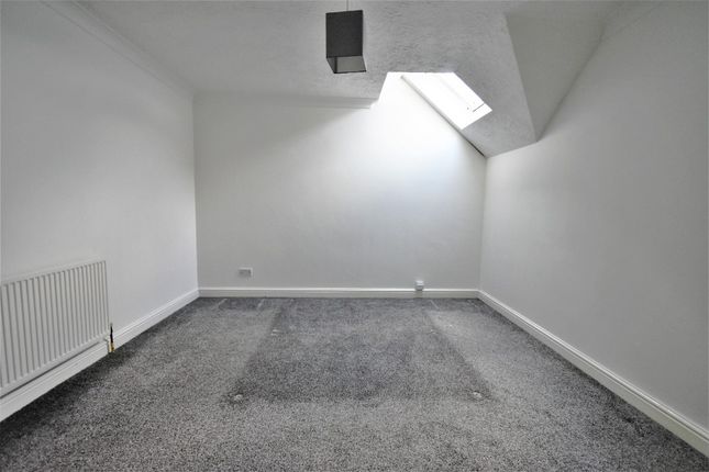 Flat 5, Wingfield House, Main Street, Swanland, North Ferriby photo 5