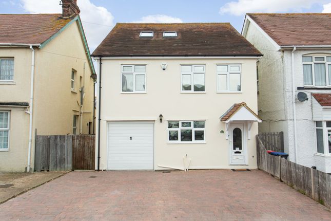 4-bed detached on Alma Road, Kent, £700,000