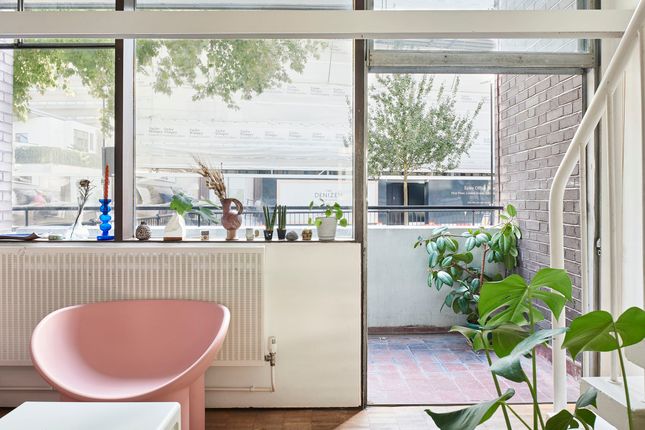 2 Bed Maisonette For Sale In Bowater House Golden Lane Estate