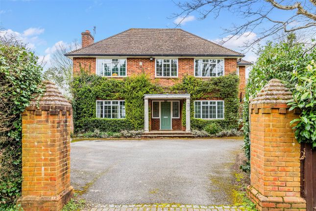 Thumbnail Detached house for sale in Wray Park Road, Reigate