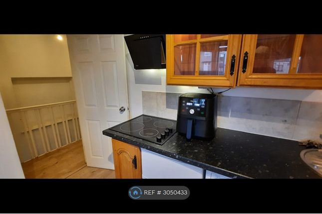 The Ridgeway Colindale, London photo 5