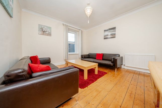 59 (1FL) Strathmartine Road, Strathmartine photo 3