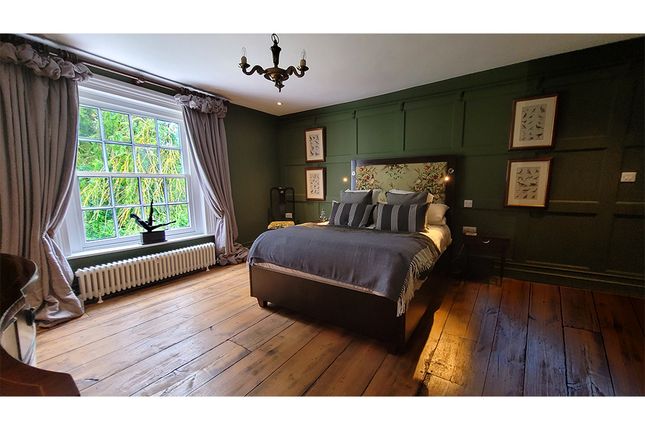 Stately Home Style Living