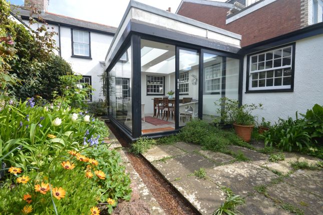Well Cottage, 15, Albion Street, Devon photo 2