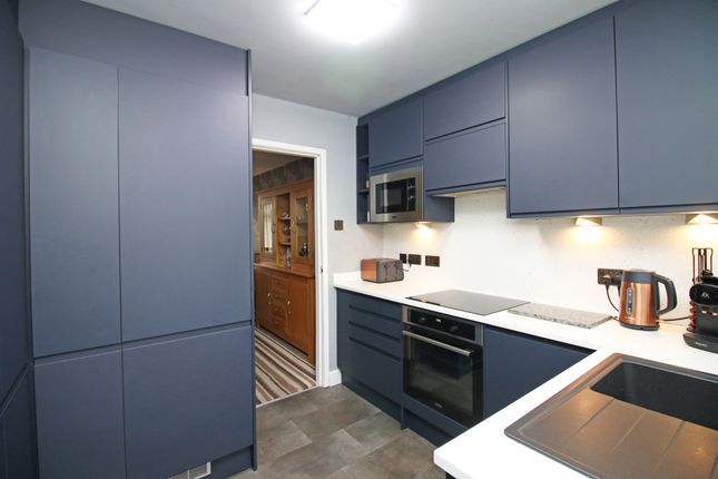 15, Willow Grove, Poulton-le-Fylde photo 3