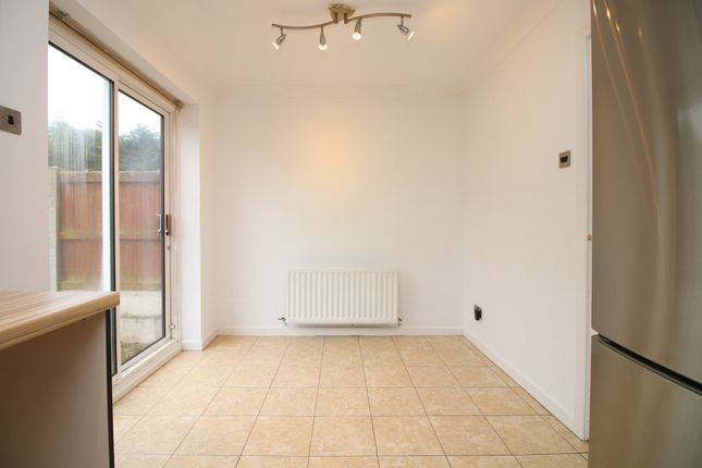 15, Lodge Court, Blackpool photo 4