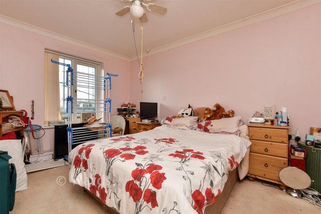 Bierce Court, Lyell Road, Birchington photo 3