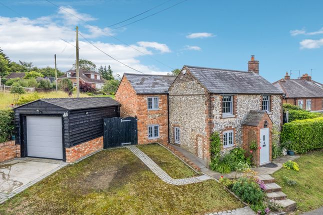 Thumbnail Cottage for sale in Loosley Hill, Loosley Row, Princes Risborough