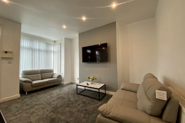 St. Anns Avenue, Leeds photo 2