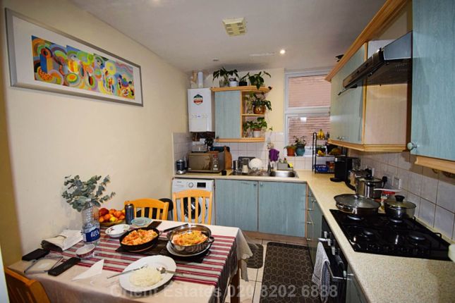 1c, Sentinel House, London photo 2