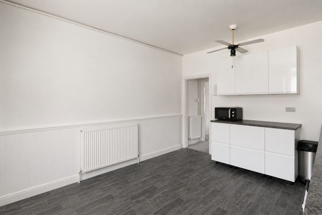 41, RAYNER ROAD, BRIGHOUSE photo 4
