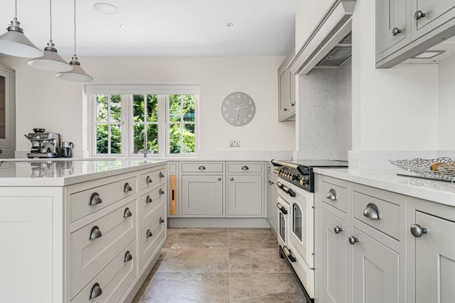 Hornbeam House, 33, Bishops Road, Welwyn photo 4