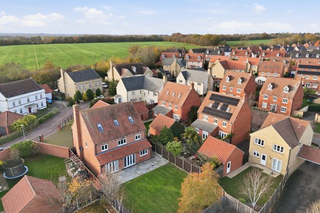 32, Tyler Avenue, Dunmow photo 4