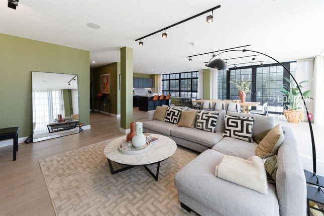 Thumbnail Flat to rent in The Pickle Factory, 5 New Tannery Way, London