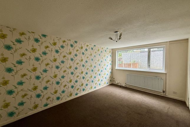 35, Willowfield, Telford photo 3