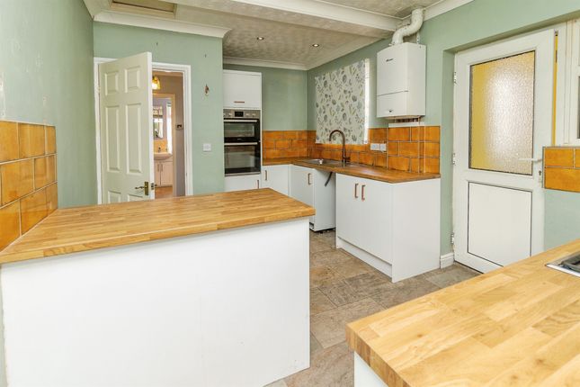 21, Wordsworth Drive, Milton Keynes photo 3