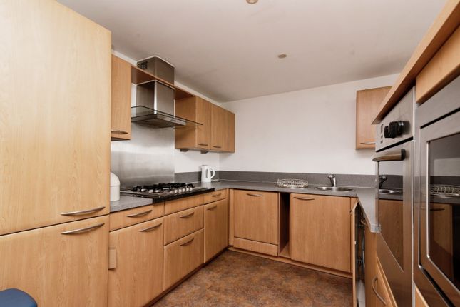 Flat for sale in Windsor Esplanade, Cardiff