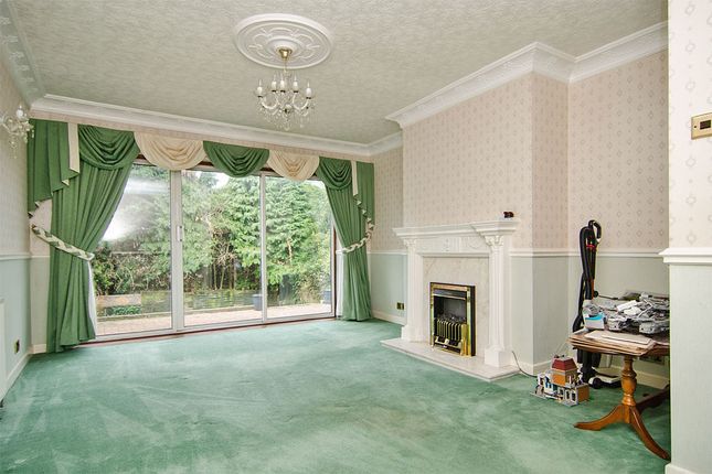 73, Larkspur Avenue, Burntwood photo 3