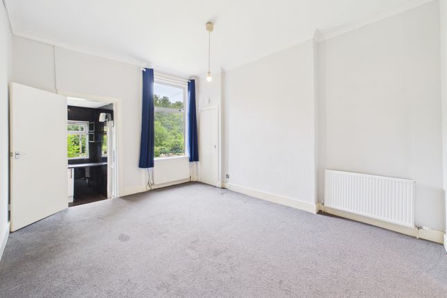 107 Holytown Road, Bellshill photo 2