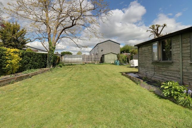 21, Byways, Burnham photo 4